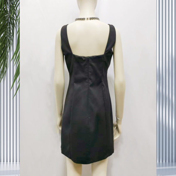Casual Dresses Fashionable Solid Color Deep V-Neck Off-Shoulder Short Dress - Image 2