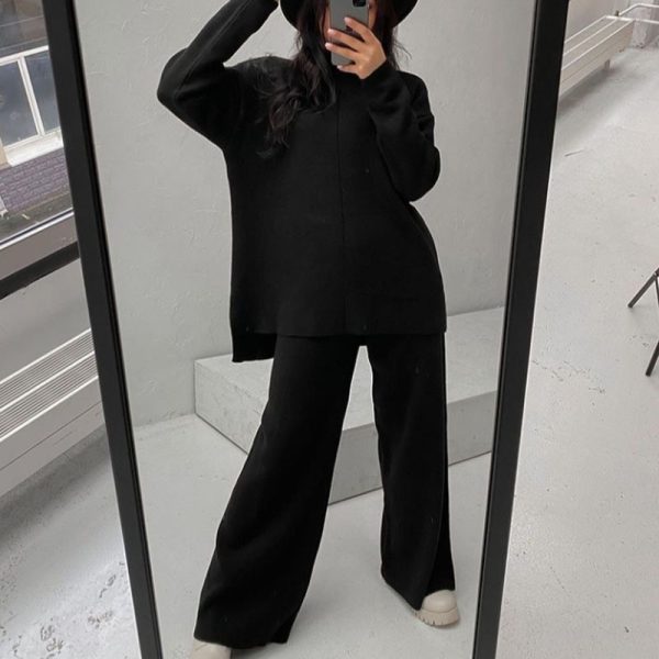 Latest design turtleneck oversize sweaters wide leg pants elegant knitted women 2 piece outfits