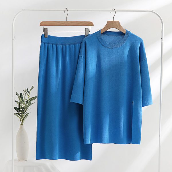 High quality side split sweater oversize top elegant lounge wear solid color women knitted 2 piece skirts set