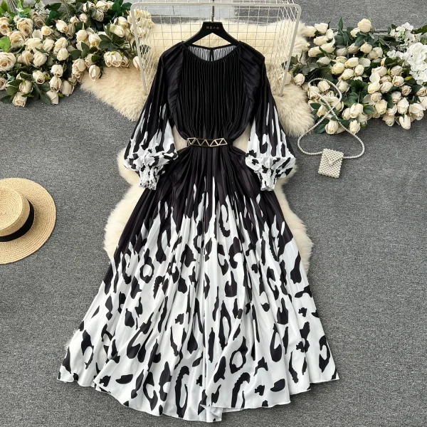 ZT1528 Style 2025 New Women's Dress Oversized Elegant Dress Printed Pleated Waist Lace-up Holiday Midi Dress - Image 4
