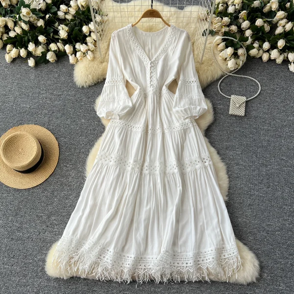 ZT1466 Gentle  Dress 2025 Summer New Hollow Lace Splicing V-neck Fringe Waist Women's Dress Elegant Party Dresses