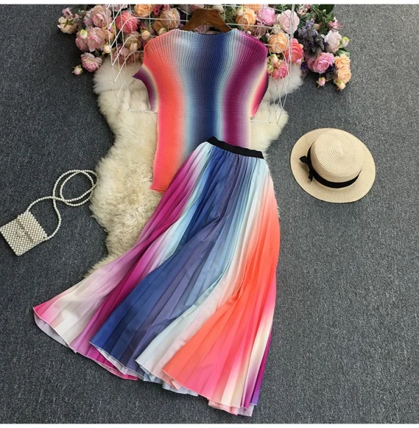 LE1301 in Stock Miyake Pleated Suit Printing Short Sleeve Stretch Shirt and Print Pleated Skirt Boutique Fashion Two Piece Sets - Image 2