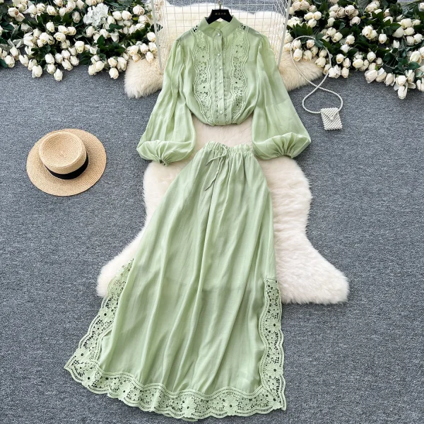 LW0140 Vintage Ladies 2 Piece Set Elegant Hollow Lace Patchwork Lantern Sleeve Shirt Women'S High Waist Slit Skirt Set - Image 2